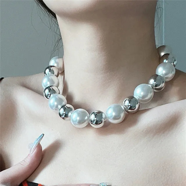 Colliers d'Orbes Opulents 