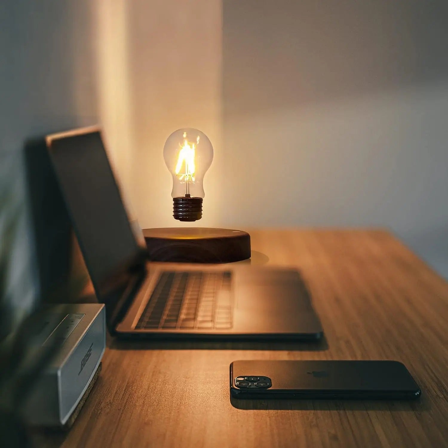 Lampe de table Levito